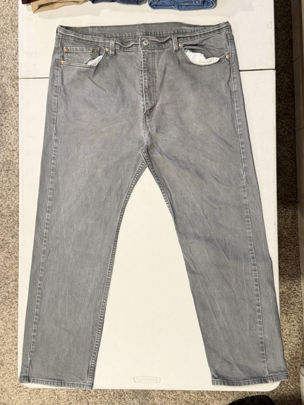 Levi’s 505 Regular Fit 42x30 Gray Washed